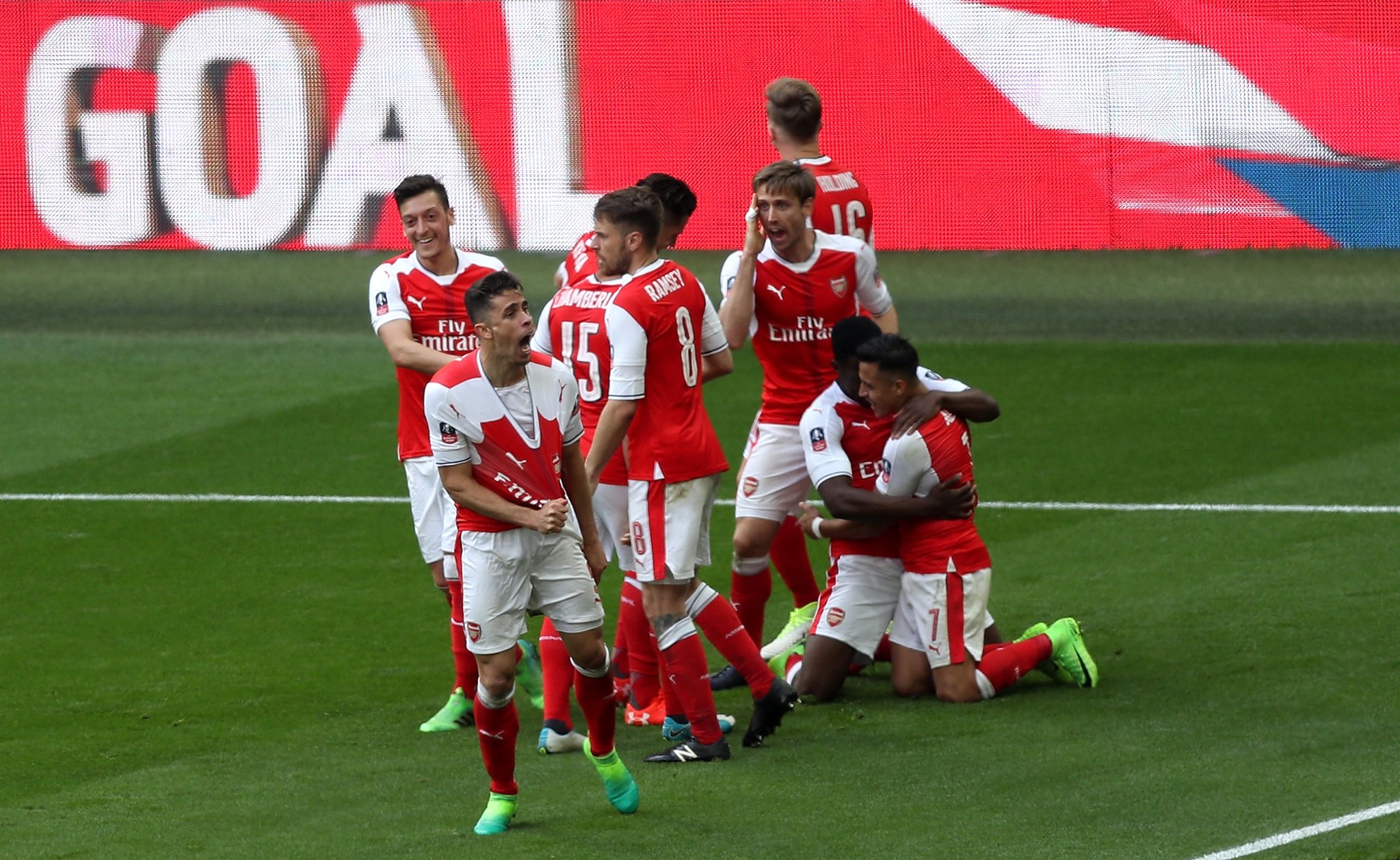 Iwobi Benched, Iheanacho Subbed On As Arsenal Reach FA Cup Final